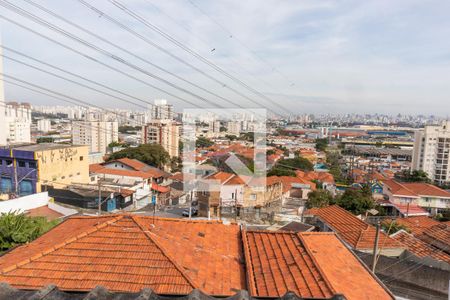 Vista de casa à venda com 3 quartos, 105m² em Vila Paiva, São Paulo