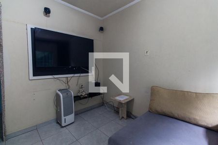 Sala de TV de casa à venda com 4 quartos, 850m² em Vila Mendes, São Paulo