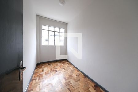 Quarto 1 de apartamento para alugar com 2 quartos, 60m² em Centro, Curitiba