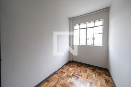 Quarto 1 de apartamento para alugar com 2 quartos, 60m² em Centro, Curitiba