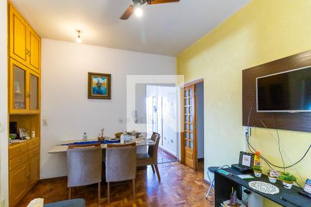Sala de casa à venda com 4 quartos, 360m² em Vila Nogueira, Campinas