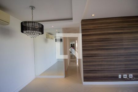 Sala de apartamento para alugar com 3 quartos, 200m² em Recreio dos Bandeirantes, Rio de Janeiro