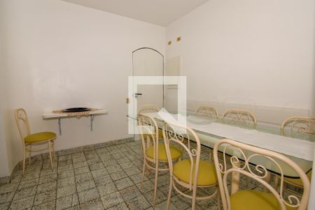 Apartamento para alugar com 100m², 2 quartos e 1 vaga Apartamento para alugar com 100m², 2 quartos e 1 vagaCozinha