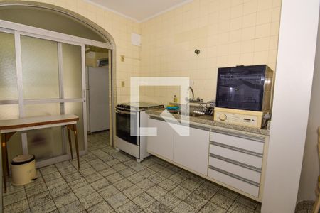 Apartamento para alugar com 100m², 2 quartos e 1 vaga Apartamento para alugar com 100m², 2 quartos e 1 vagaCozinha