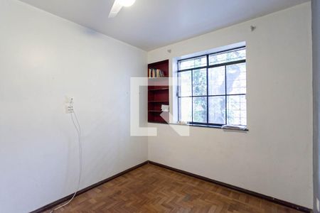Quarto 1  de apartamento para alugar com 3 quartos, 100m² em Santo Antônio, Belo Horizonte