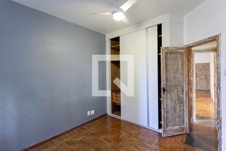 Quarto 1  de apartamento para alugar com 3 quartos, 100m² em Santo Antônio, Belo Horizonte