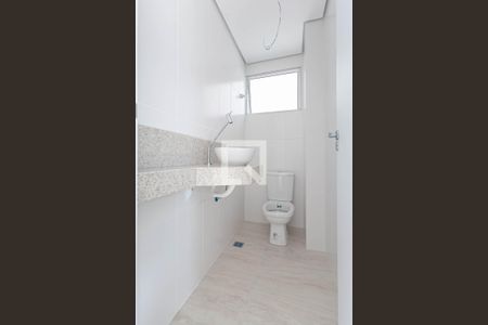 Lavabo de apartamento para alugar com 2 quartos, 80m² em Buritis, Belo Horizonte