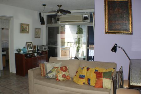 Sala de apartamento à venda com 1 quarto, 75m² em Taquara, Rio de Janeiro