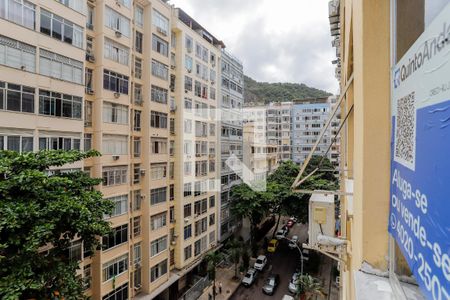 Vista de kitnet/studio para alugar com 1 quarto, 32m² em Copacabana, Rio de Janeiro