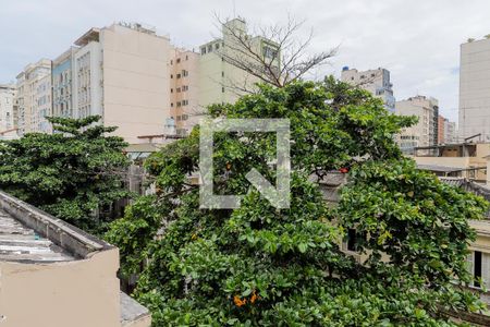 Vista de kitnet/studio para alugar com 1 quarto, 32m² em Copacabana, Rio de Janeiro