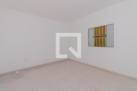 Quarto 2 de casa para alugar com 2 quartos, 60m² em Vila Nivi, São Paulo