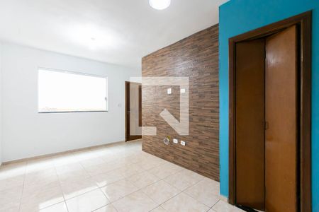 Sala de casa de condomínio para alugar com 2 quartos, 65m² em Parada Xv de Novembro, São Paulo