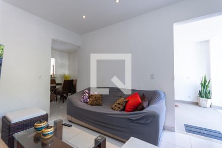 Sala de casa à venda com 3 quartos, 180m² em Maravista, Niterói