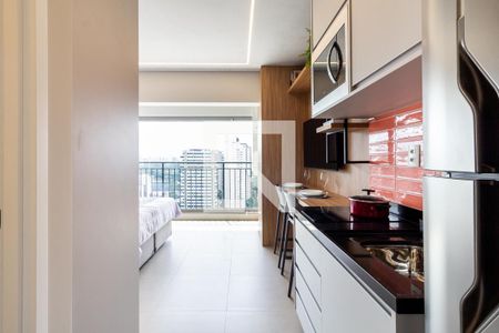 Cozinha de kitnet/studio para alugar com 1 quarto, 25m² em Indianópolis, São Paulo