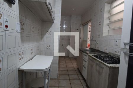 Cozinha de apartamento à venda com 2 quartos, 77m² em Centro, Canoas