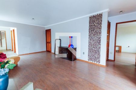 Sala de casa à venda com 4 quartos, 390m² em Santa Tereza, Porto Alegre