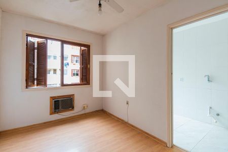 Sala  de apartamento à venda com 2 quartos, 54m² em Rubem Berta, Porto Alegre