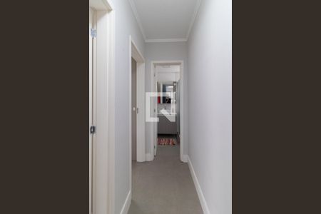 Corredor de apartamento à venda com 2 quartos, 51m² em Vila Nova, Porto Alegre