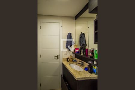 Banheiro da Suíte de apartamento para alugar com 2 quartos, 61m² em Tristeza, Porto Alegre