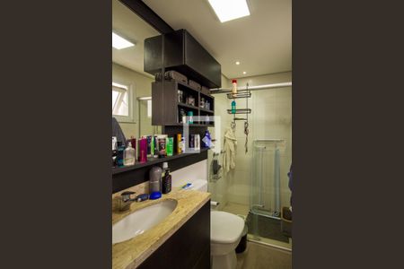 Banheiro da Suíte de apartamento para alugar com 2 quartos, 61m² em Tristeza, Porto Alegre