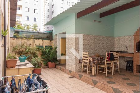 Casa à venda com 150m², 3 quartos e 3 vagas Casa à venda com 150m², 3 quartos e 3 vagasÁrea comum