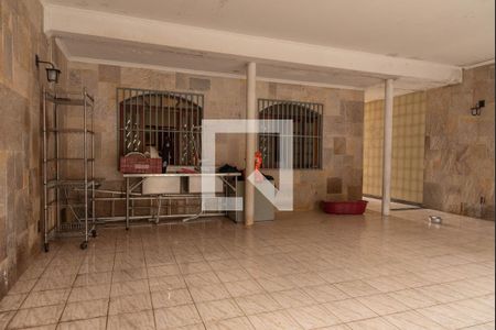 Casa à venda com 150m², 3 quartos e 3 vagas Casa à venda com 150m², 3 quartos e 3 vagasGaragem