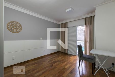 Quarto 1 de casa para alugar com 3 quartos, 200m² em Aclimação, São Paulo