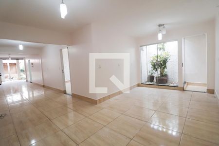 Sala de casa para alugar com 2 quartos, 170m² em Jardim Guanabara Iii, Goiânia