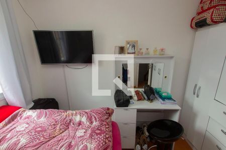 Quarto 2 de casa à venda com 2 quartos, 86m² em Jardim Itu, Porto Alegre