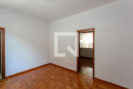 Sala de apartamento para alugar com 3 quartos, 107m² em Santo Antônio, Belo Horizonte