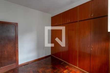 Quarto 2 de apartamento para alugar com 3 quartos, 107m² em Santo Antônio, Belo Horizonte