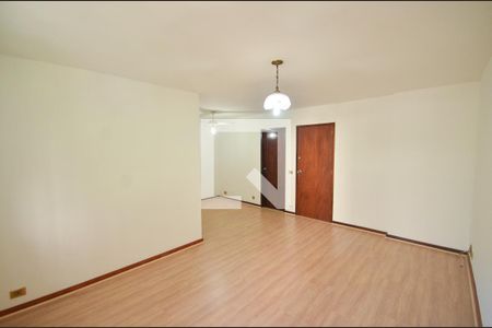 Sala de apartamento para alugar com 2 quartos, 75m² em Icaraí, Niterói