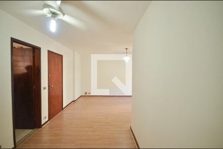 Sala de apartamento para alugar com 2 quartos, 75m² em Icaraí, Niterói