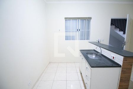 cozinha / sala de casa para alugar com 1 quarto, 40m² em Vila Sao Vicente, São Paulo