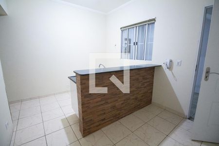 sala de casa para alugar com 1 quarto, 40m² em Vila Sao Vicente, São Paulo