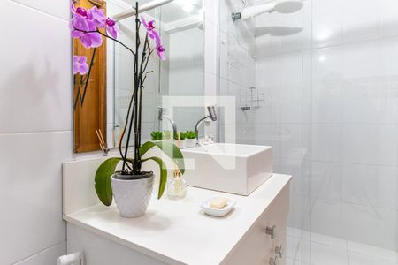 Apartamento para alugar com 72m², 3 quartos e 1 vaga Apartamento para alugar com 72m², 3 quartos e 1 vagaBanheiro