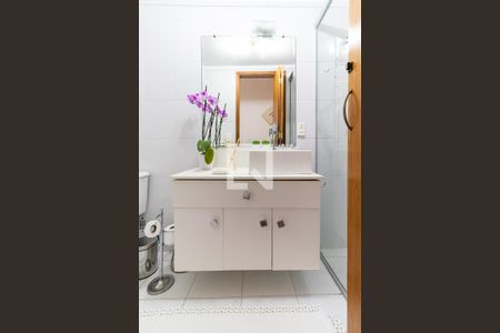 Apartamento para alugar com 72m², 3 quartos e 1 vaga Apartamento para alugar com 72m², 3 quartos e 1 vagaBanheiro