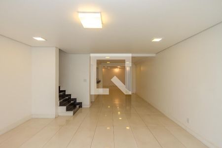 Sala de casa à venda com 4 quartos, 350m² em Brooklin, São Paulo