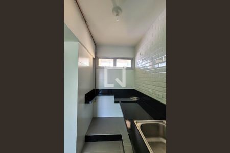 Cozinha de apartamento à venda com 1 quarto, 35m² em Liberdade, São Paulo