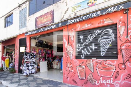 Casa à venda com 360m², 2 quartos e sem vaga Casa à venda com 360m², 2 quartos e sem vagaSalão Comercial Térreo