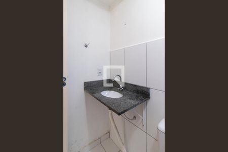 Banheiro da Suíte de apartamento à venda com 2 quartos, 49m² em Glória, Porto Alegre