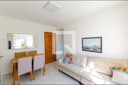 Sala de apartamento à venda com 2 quartos, 58m² em Santa Rosa, Niterói