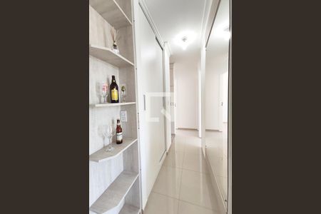 Corredor de apartamento à venda com 3 quartos, 60m² em São Miguel, São Leopoldo