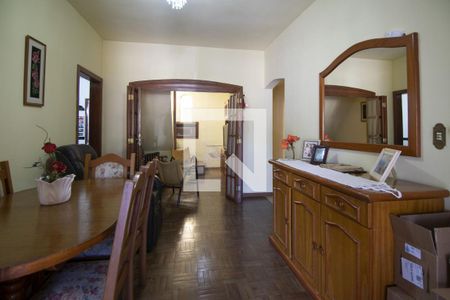 Sala de casa de condomínio à venda com 4 quartos, 251m² em Rubem Berta, Porto Alegre