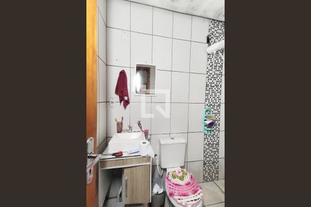 Banheiro de kitnet/studio à venda com 1 quarto, 31m² em Vicentina, São Leopoldo