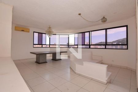 Sala de apartamento para alugar com 4 quartos, 588m² em Barra Funda, Guarujá