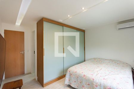 Casa à venda com 155m², 3 quartos e 4 vagas Casa à venda com 155m², 3 quartos e 4 vagasSuite 1
