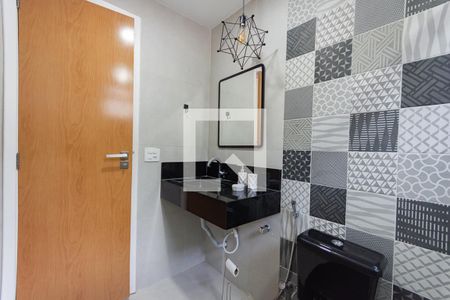 Casa à venda com 155m², 3 quartos e 4 vagas Casa à venda com 155m², 3 quartos e 4 vagasBanheiro da Suíte 1
