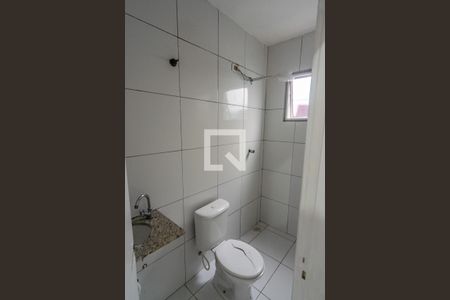 Banheiro de kitnet/studio para alugar com 1 quarto, 20m² em Belenzinho, São Paulo