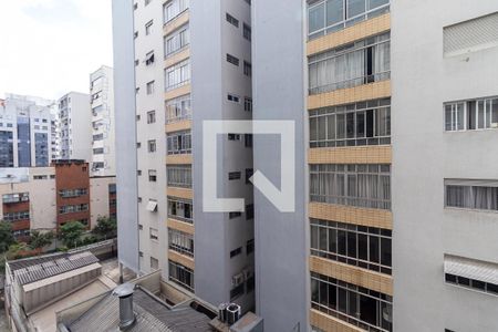 Vista da sala de apartamento para alugar com 2 quartos, 130m² em Cerqueira César, São Paulo